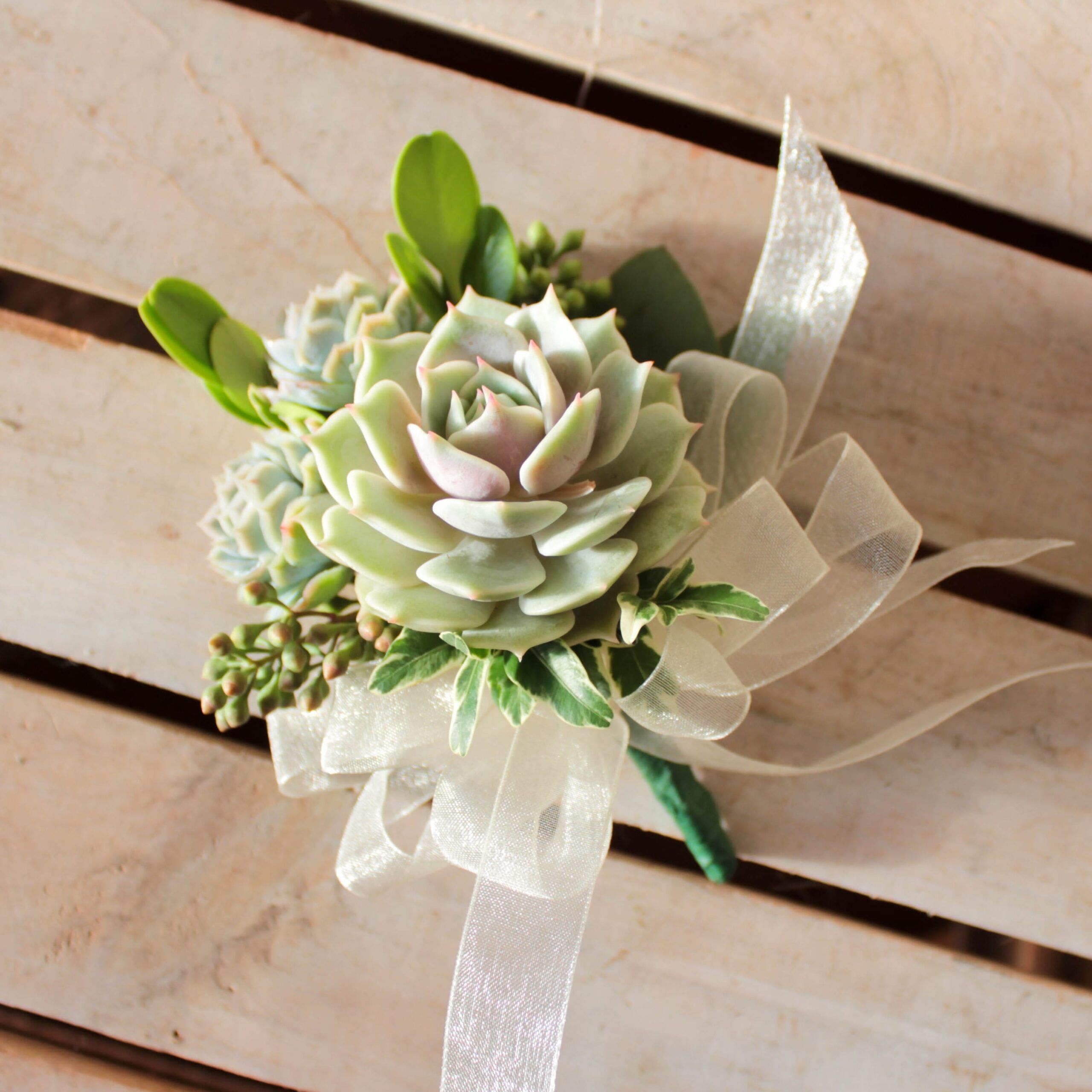 Pin-On Corsage: Succulent OUT